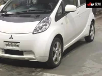 Mitsubishi I-MIEV лот № 56 оценка 4  с аукциона в Японии 6