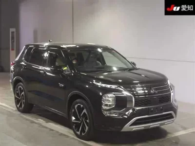 Mitsubishi OUTLANDER PHEV  с аукциона в Японии