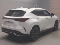 Lexus NX лот № 81004 оценка R  с аукциона в Японии 1