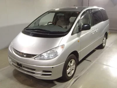 Toyota ESTIMA  с аукциона в Японии