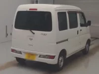 Daihatsu HIJET VAN лот № 3061 оценка 4.5  с аукциона в Японии 1