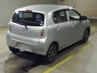 Toyota PIXIS EPOCH лот № 7063 оценка RA  с аукциона в Японии 1