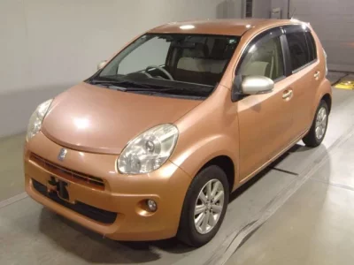 Toyota PASSO  с аукциона в Японии