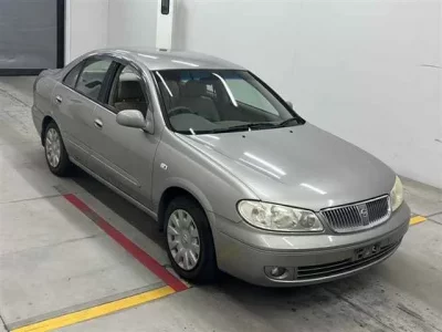 Nissan SYLPHY  с аукциона в Японии