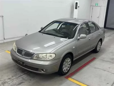 Nissan SYLPHY  с аукциона в Японии