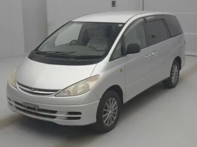 Toyota ESTIMA  с аукциона в Японии