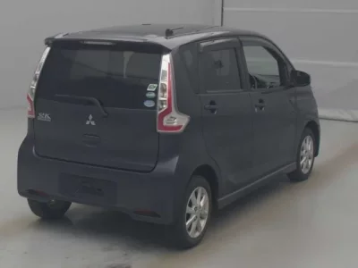 Mitsubishi EK CUSTOM