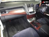 Toyota CROWN лот № 5043 оценка R  с аукциона в Японии 2