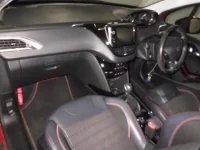 Peugeot 2008 лот № 320 оценка 3.5  с аукциона в Японии 2