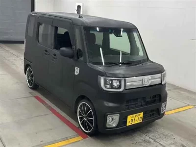 Daihatsu WAKE  с аукциона в Японии