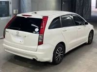 Honda STREAM лот № 2152 оценка 3.5  с аукциона в Японии 4