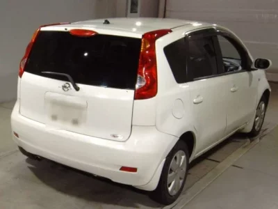 Nissan NOTE  с аукциона в Японии