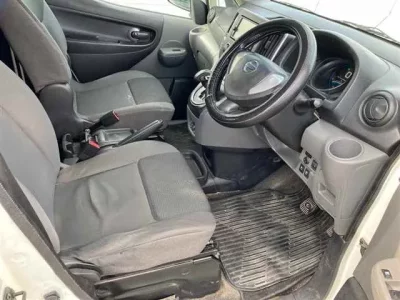 Nissan NV200  с аукциона в Японии