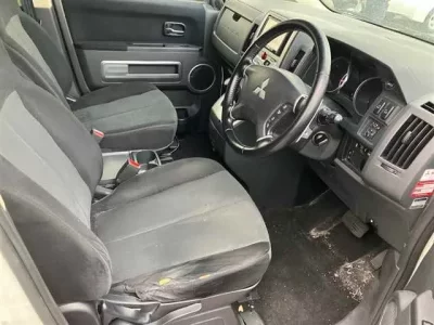 Mitsubishi DELICA D5  с аукциона в Японии