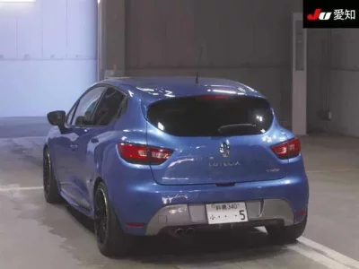 Renault LUTECIA  с аукциона в Японии