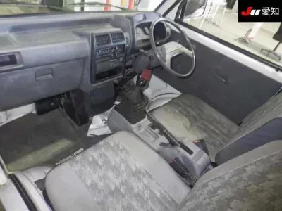 Mitsubishi MINICAB TRUCK  с аукциона в Японии
