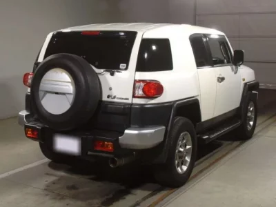 Toyota FJ CRUISER  с аукциона в Японии
