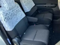 Toyota WISH лот № 90157 оценка 3.5  с аукциона в Японии 7