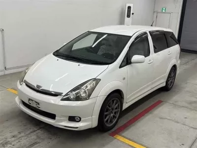 Toyota WISH  с аукциона в Японии
