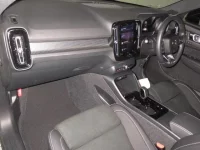 Volvo XC40 лот № 325 оценка 5  с аукциона в Японии 2