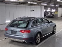 Audi A4 лот № 326 оценка 3.5  с аукциона в Японии 1