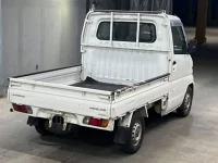 Mitsubishi MINICAB TRUCK лот № 2188 оценка 3  с аукциона в Японии 4