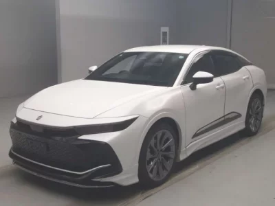 Toyota CROWN CROSSOVER