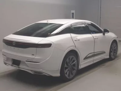 Toyota CROWN CROSSOVER