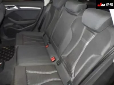 Audi A3  с аукциона в Японии