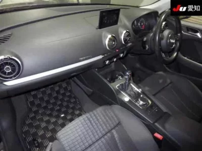 Audi A3  с аукциона в Японии