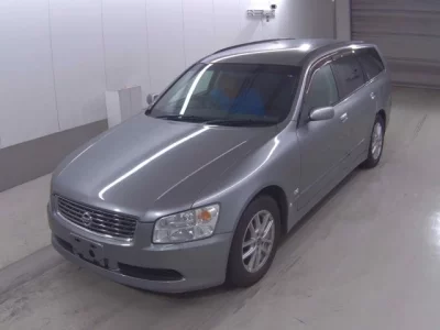 Nissan STAGEA