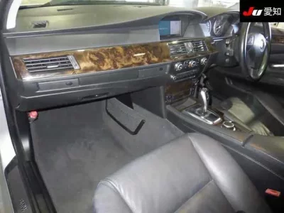 BMW 5-Series  с аукциона в Японии