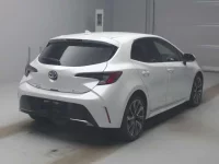 Toyota COROLLA SPORT лот № 22097 оценка 3.5  с аукциона в Японии 1