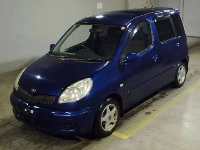 Toyota FUNCARGO  с аукциона в Японии
