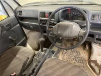 Suzuki CARRY TRUCK лот № 2233 оценка 3  с аукциона в Японии 2