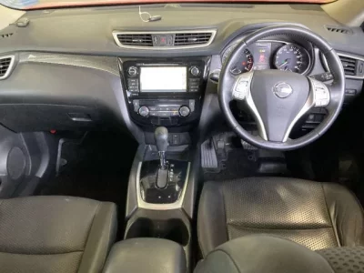 Nissan X-TRAIL  с аукциона в Японии