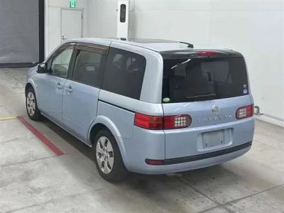 Nissan LAFESTA  с аукциона в Японии