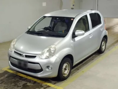 Toyota PASSO  с аукциона в Японии
