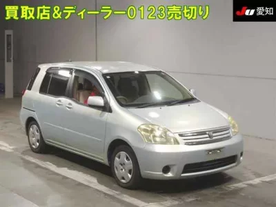Toyota RAUM  с аукциона в Японии