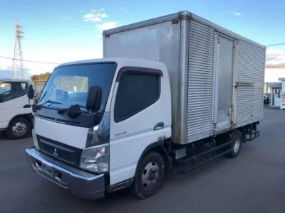 Mitsubishi CANTER  с аукциона в Японии