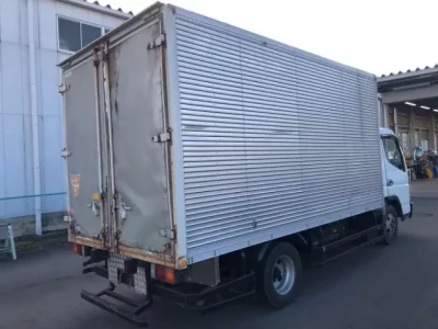 Mitsubishi CANTER  с аукциона в Японии