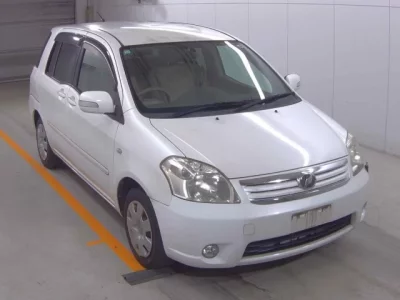 Toyota RAUM