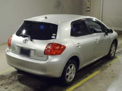 Toyota AURIS  с аукциона в Японии