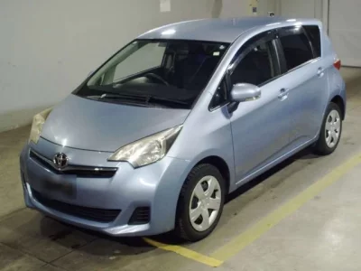 Toyota RACTIS  с аукциона в Японии