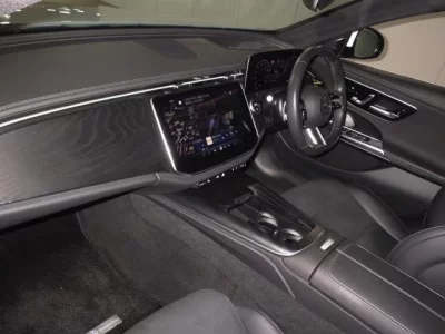 Mercedes-Benz E CLASS  с аукциона в Японии