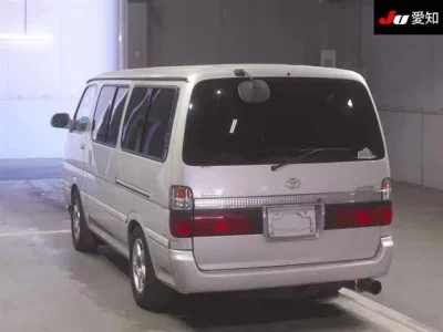 Toyota HIACE  с аукциона в Японии