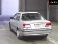Toyota CARINA лот № 5115 оценка R  с аукциона в Японии 1