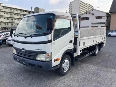Hino DUTRO