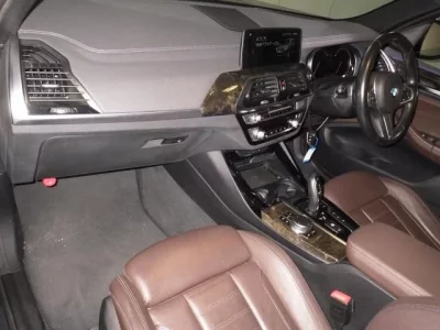 BMW X3  с аукциона в Японии