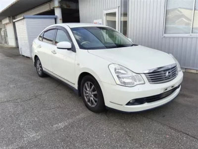 Nissan SYLPHY  с аукциона в Японии
